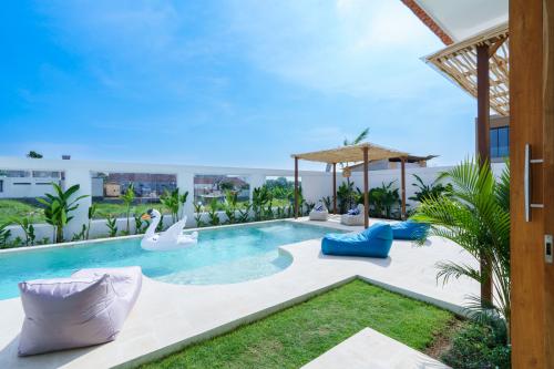 Carl_s Villa Canggu whole-17--16